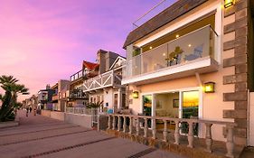 Newport Beach Pier View Homes
